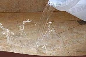 商水漏水维修 免砸砖防水材料该如何施工
